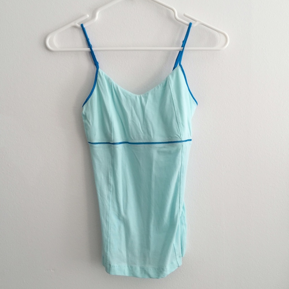 Lululemon top